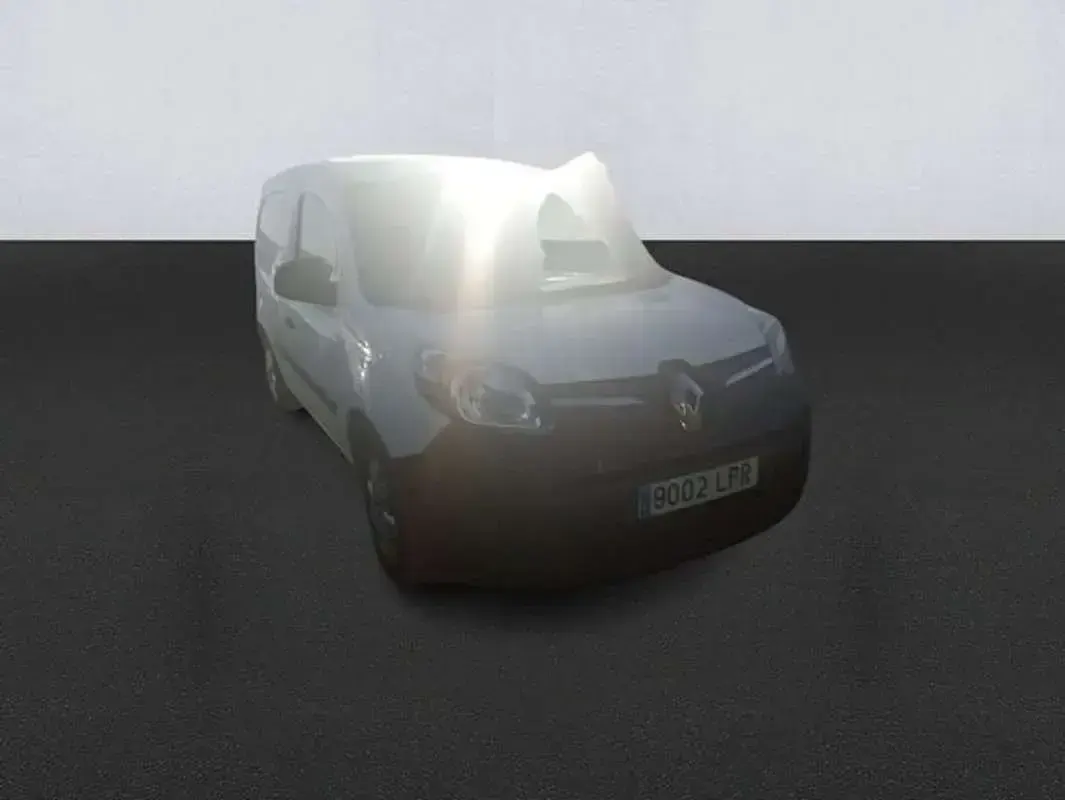 Usado Renault Kangoo 44 kW (60 CV) 2021 Blanco Monovolumen