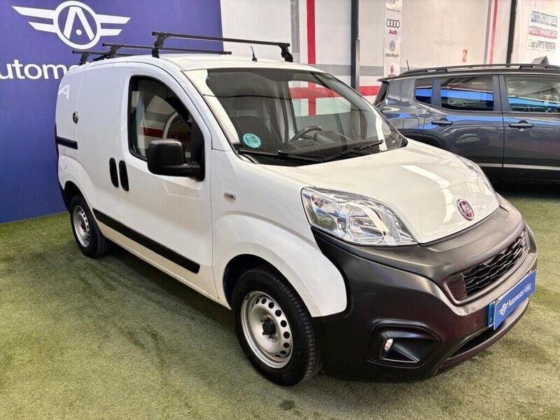 Blanco Usado 2018 Fiat Fiorino Monovolumen | 6990 € (Buen precio) - Imagen 1/4