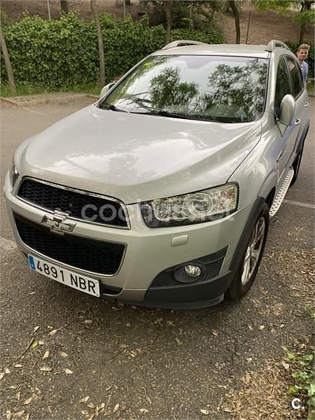 Usado Chevrolet Captiva LT 163 CV (119 kW) 2013 Gris / plata SUV