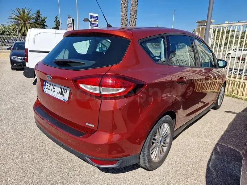 Usado Ford C-MAX Trend 125 CV (91 kW) 2016 Granate Monovolumen