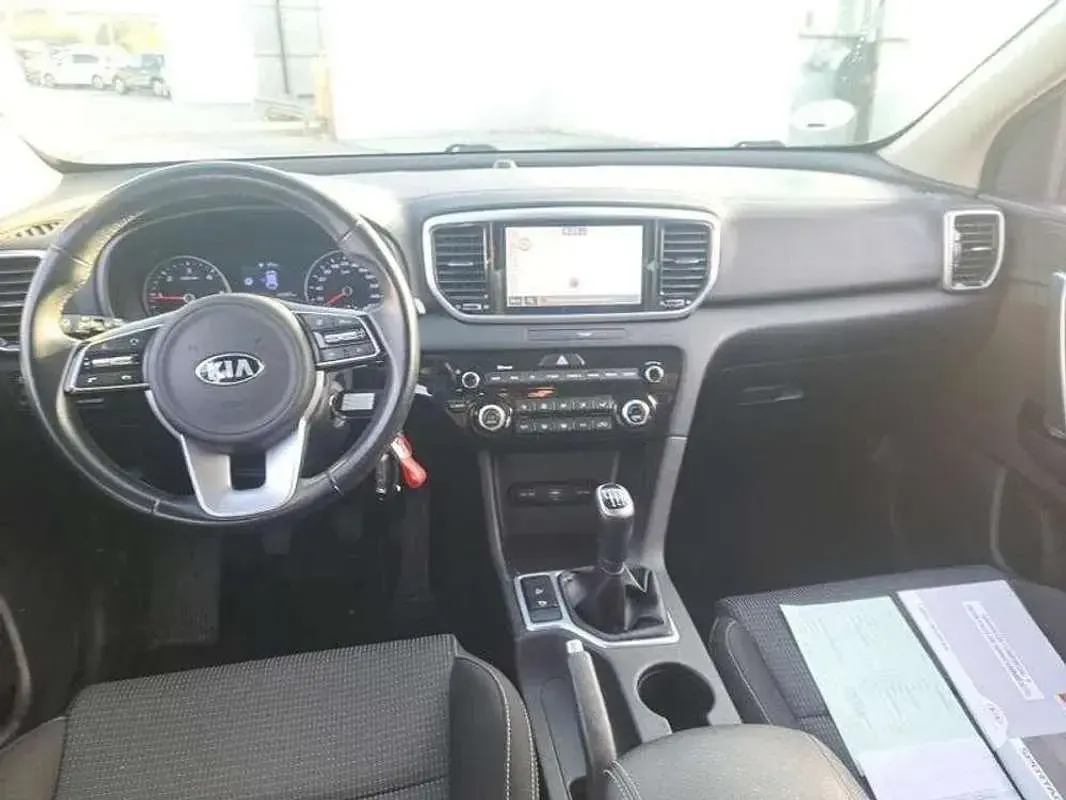 Usado Kia Sportage 136 CV (100 kW) 2020 Gris SUV