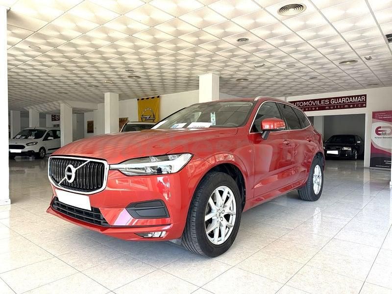 Usado Volvo XC60 Momentum 197 CV (144 kW) 2021 Rojo SUV
