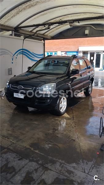 Negro Usado 2008 Kia Sportage LX SUV | 6000 € (Precio justo) - Imagen 1/4
