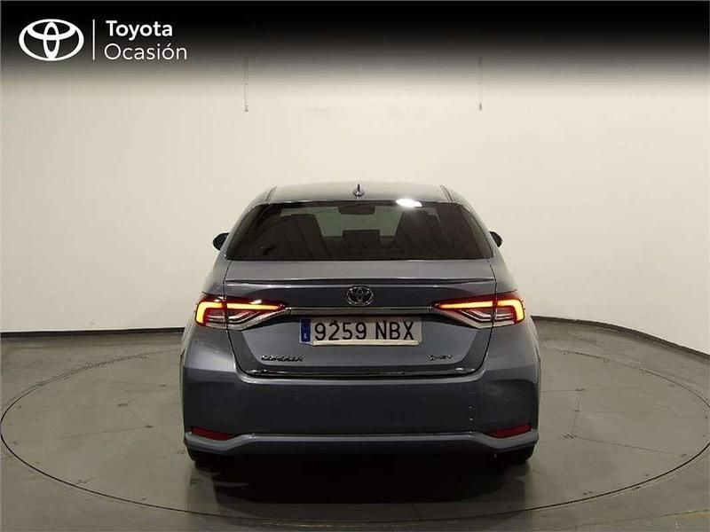 Usado Toyota Corolla Style 140 CV (102 kW) 2025 Berlina