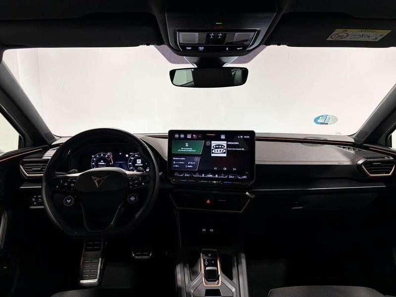 Usado Cupra Leon 150 CV (110 kW) 2024 Blanco Utilitario