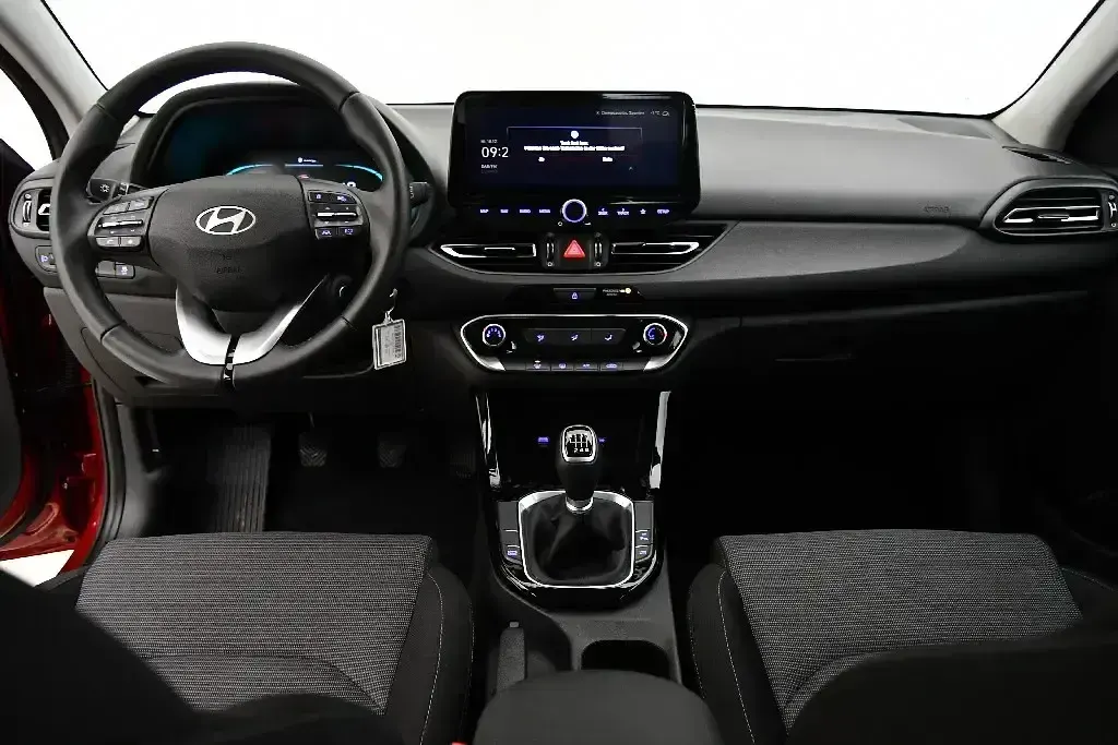 Usado Hyundai i30 100 CV (73 kW) 2024 Otro Berlina