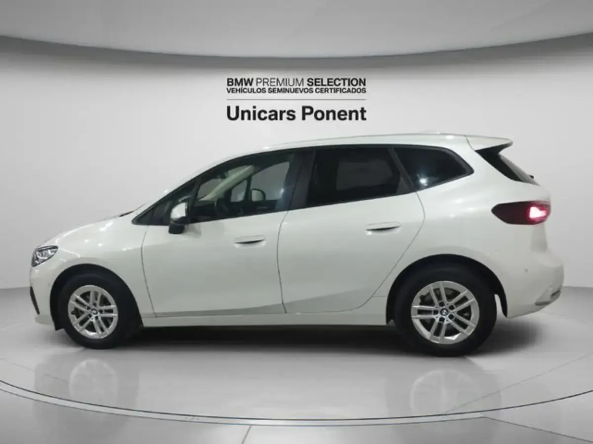 Usado BMW 218 Active Tourer 150 CV (110 kW) 2026 Blanco Monovolumen