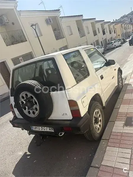 Usado Suzuki Vitara 95 CV (69 kW) 1998 Blanco SUV