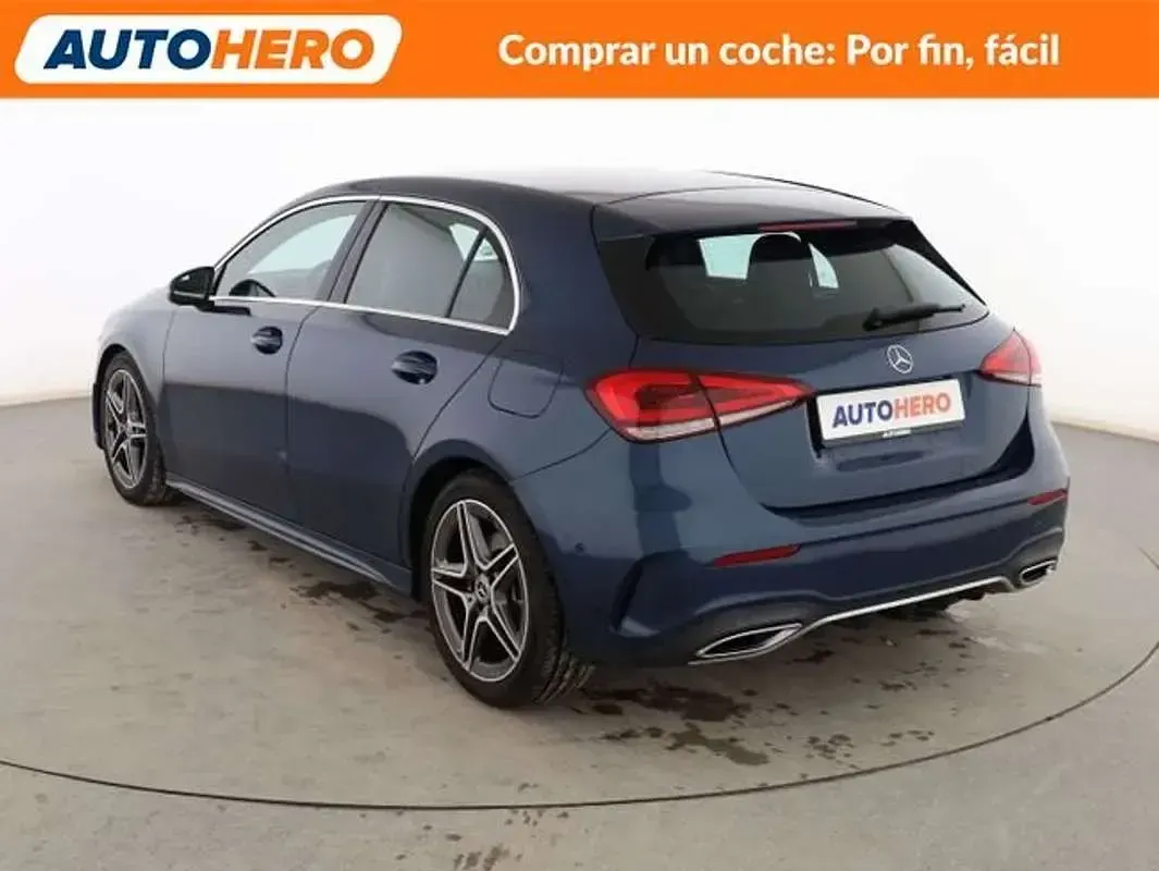Usado Mercedes A200 163 CV (119 kW) 2021 Azul Berlina