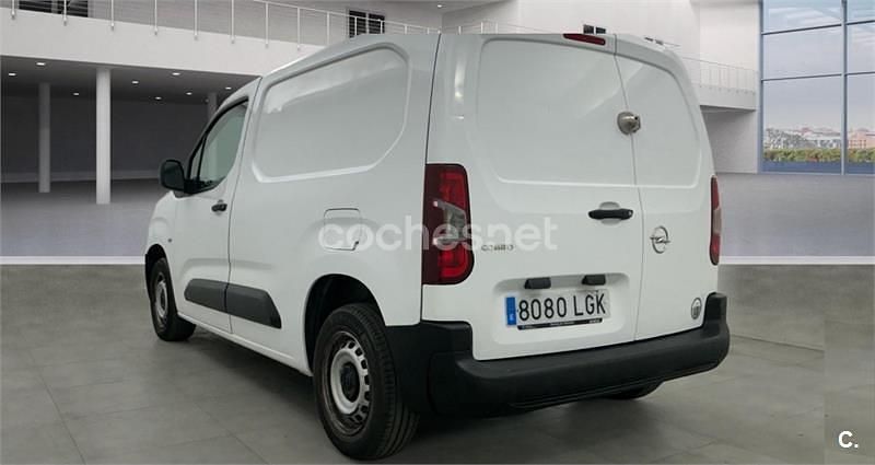 Usado Opel Combo Life Expression 102 CV (75 kW) 2020 Blanco Monovolumen