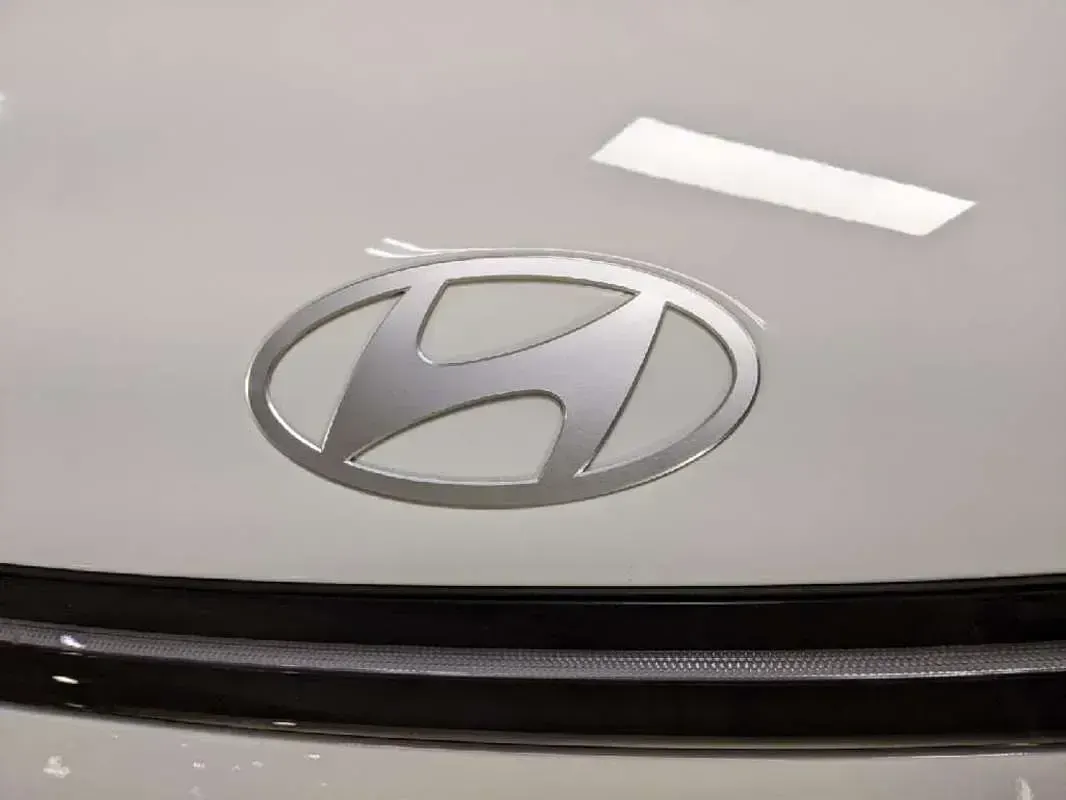 Usado Hyundai Kona 129 CV (94 kW) 2025 Blanco SUV