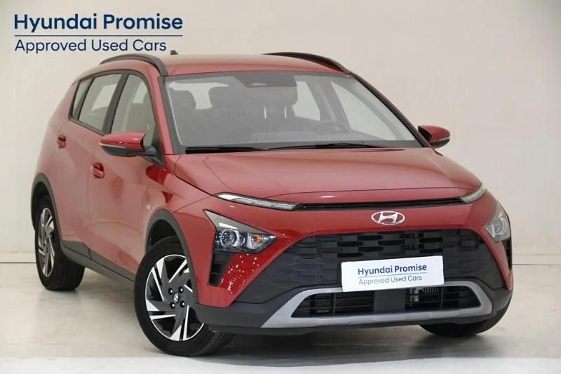 Nuevo Hyundai Bayon Blackline 90 CV (66 kW) 2026 Granate SUV