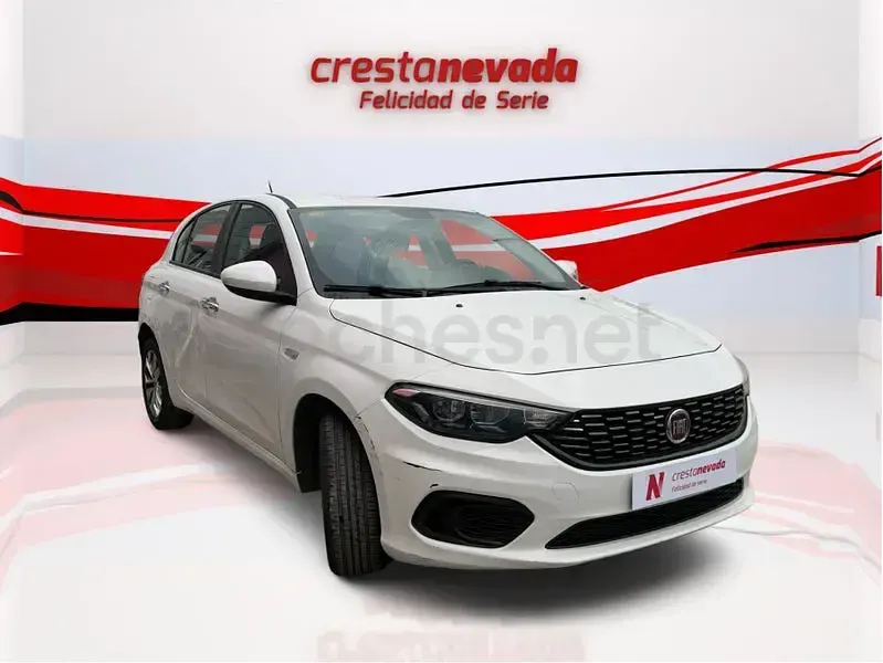 Usado Fiat Tipo Easy 95 HP (69 kW) 2017 Branco Sedan
