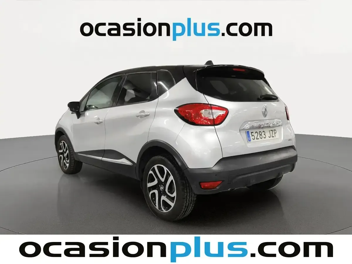 Usado Renault Captur Zen 90 CV (66 kW) 2017 Gris SUV
