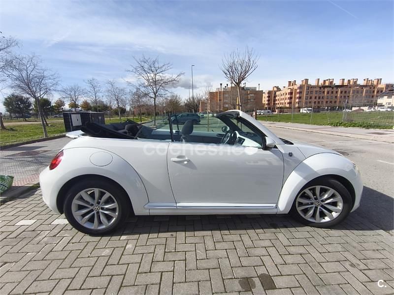Usado VW Beetle Design 110 CV (80 kW) 2015 Blanco Utilitario