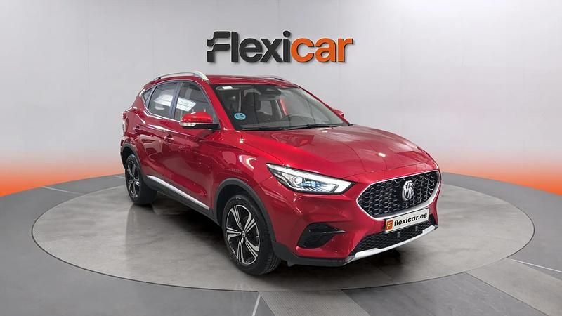 Usado MG ZS Comfort 116 CV (85 kW) 2025 Rojo SUV