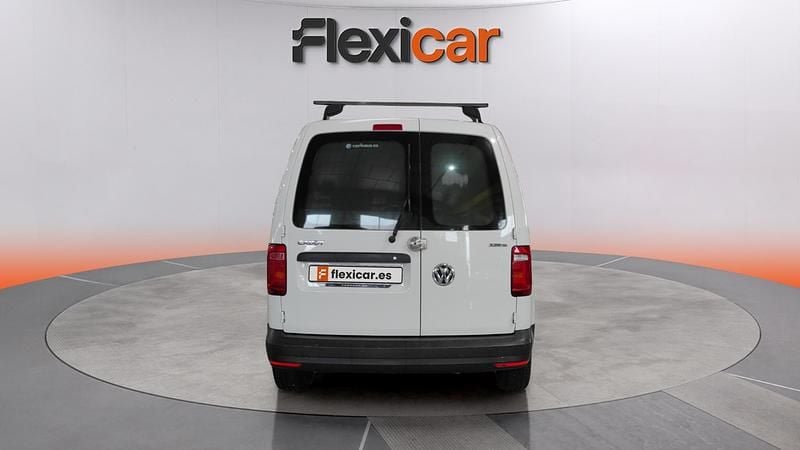 Usado VW Caddy Edition 110 CV (80 kW) 2019 Blanco Monovolumen