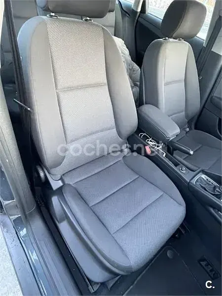 Usado Audi A3 Ambition 105 CV (77 kW) 2010 Gris / plata Utilitario