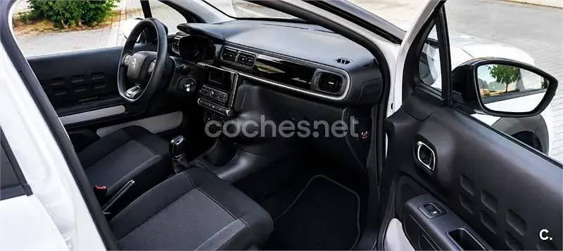 Usado Citroën C3 Feel 99 CV (72 kW) 2019 Blanco Utilitario