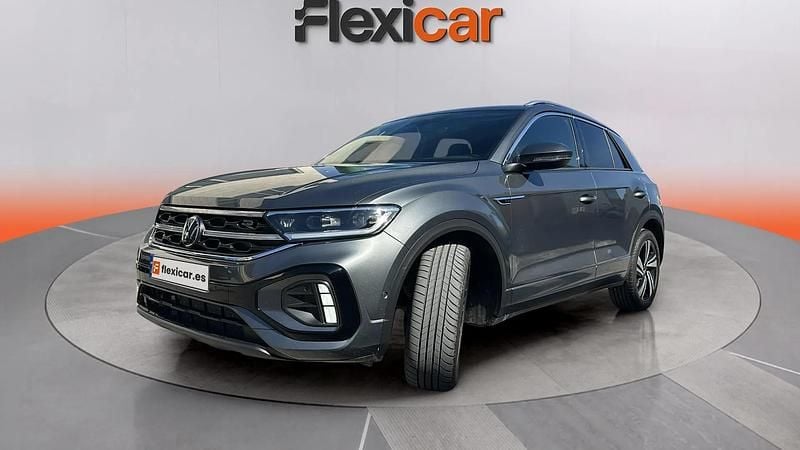 Usado VW T-Roc R-line 150 CV (110 kW) 2025 Negro SUV