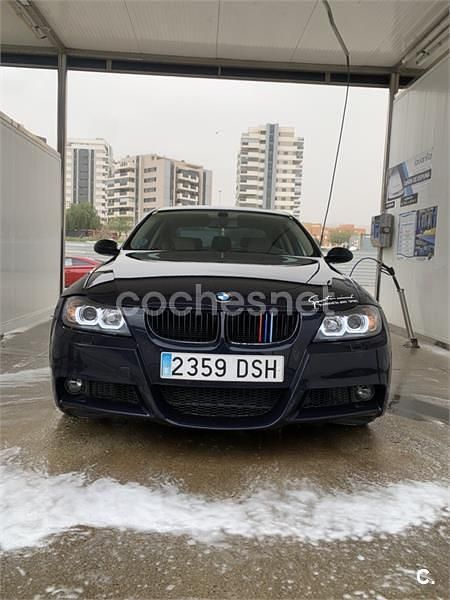 Usado BMW 320 150 HP (110 kW) 2005 Preto Sedan