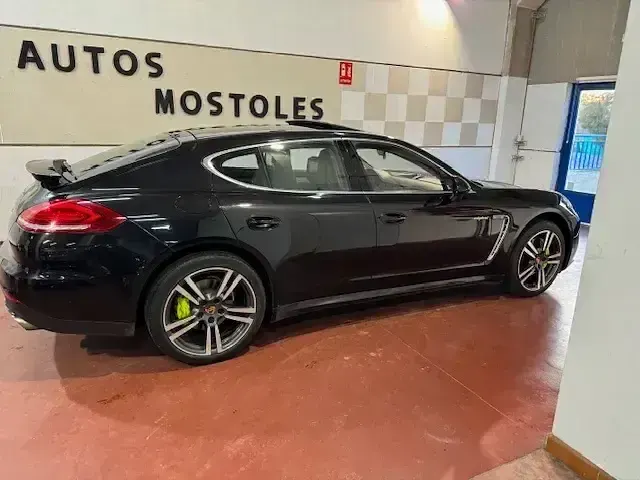 Usado Porsche Panamera S E-Hybrid 416 CV (305 kW) 2014 Negro Berlina