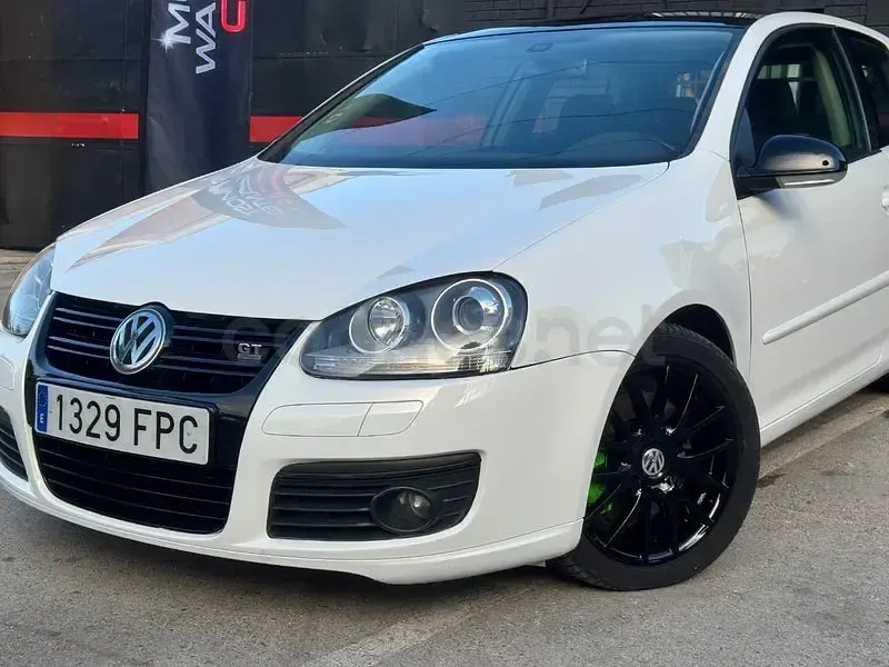 Usado VW Golf V GT 170 CV (125 kW) 2007 Blanco Berlina