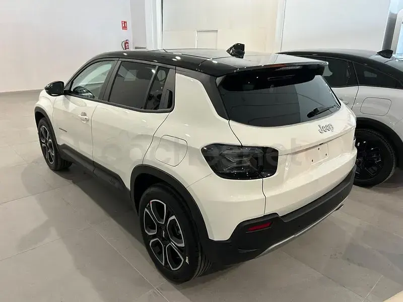Nuevo Jeep Avenger Summit 100 CV (73 kW) 2026 Blanco SUV