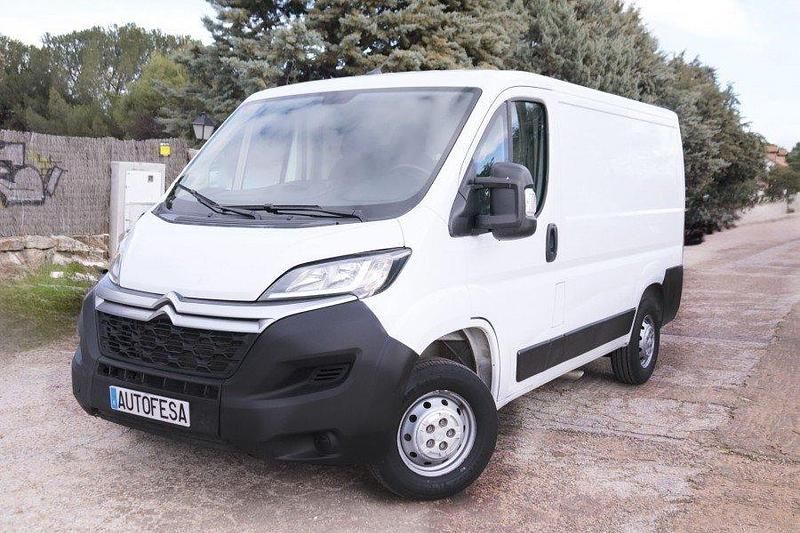 Usado Citroën Jumper 120 CV (88 kW) 2023 Blanco Monovolumen