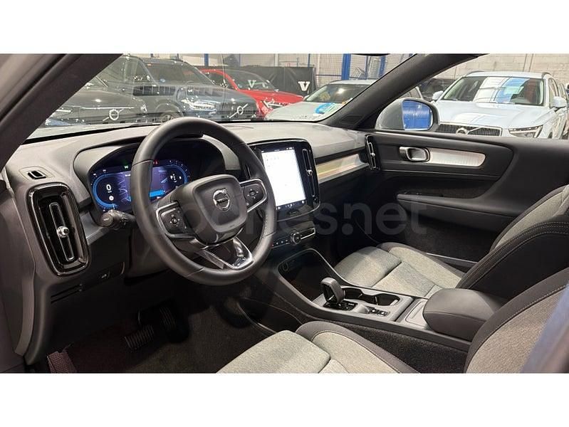 Usado Volvo XC40 Core 163 CV (119 kW) 2024 Gris SUV