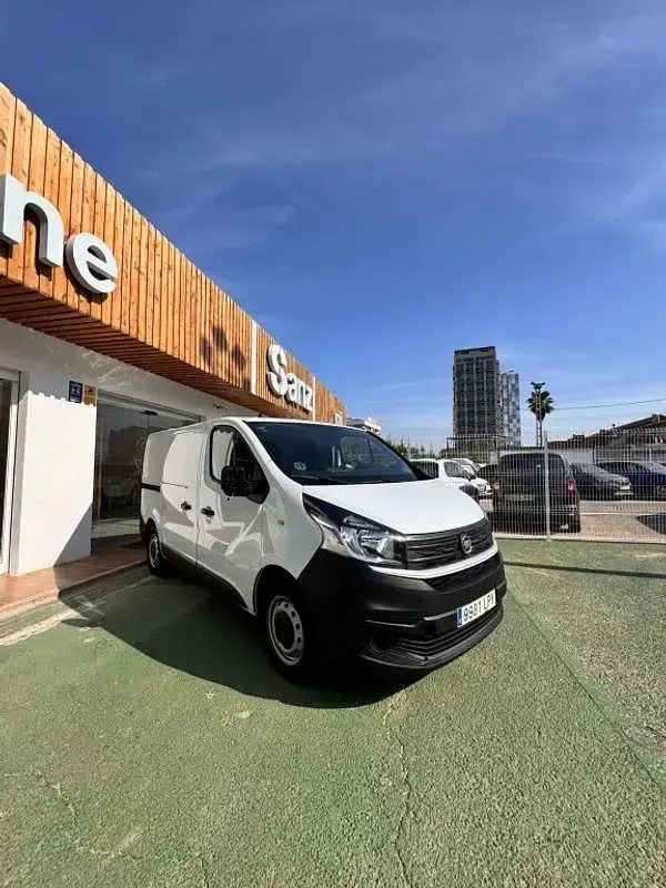 Usado Fiat Talento S 120 CV (88 kW) 2021 Blanco Monovolumen