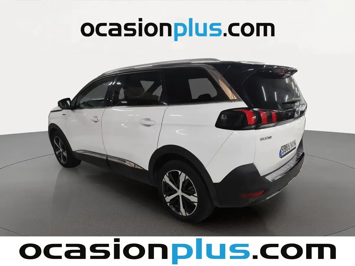 Usado Peugeot 5008 GT-line 181 CV (133 kW) 2018 Blanco SUV