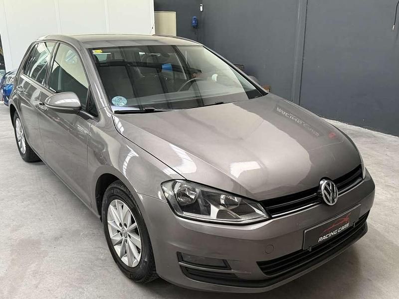 Usado VW Golf VII Business 110 CV (80 kW) 2016 Gris Utilitario
