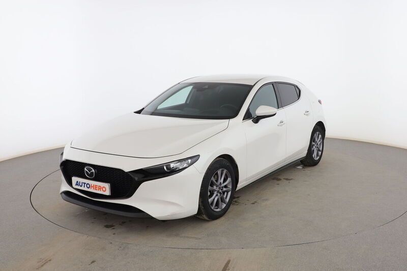 Blanco Usado 2021 Mazda 3 Utilitario | 18.299 € (Precio justo) - Imagen 1/4
