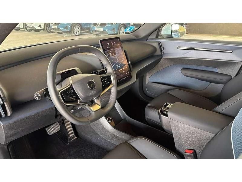 Usado Volvo EX30 Core 200 kW (272 HP) 2025 Azul SUV
