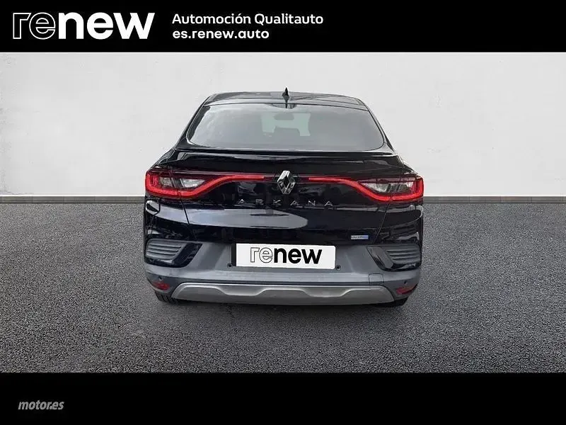 Usado Renault Arkana Zen 145 CV (106 kW) 2022 Negro SUV