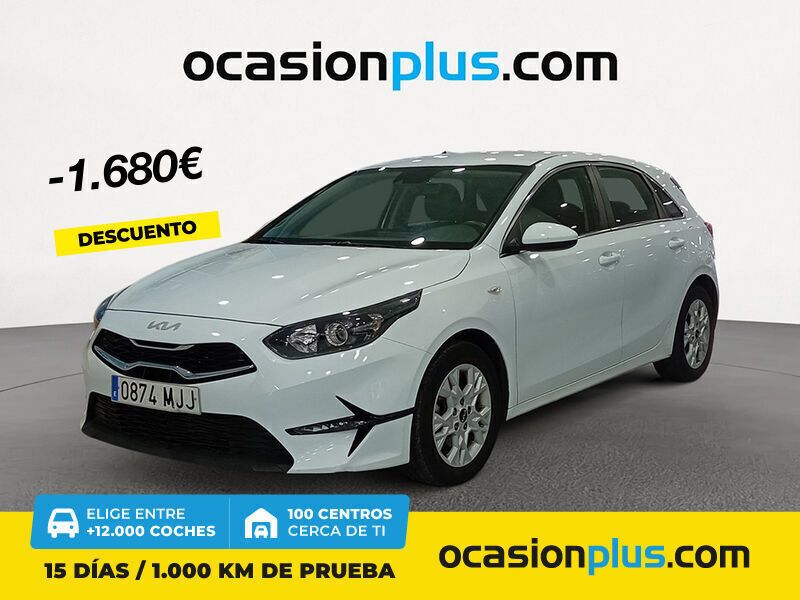 Blanco Usado 2023 Kia Ceed Berlina | 18.490 € (Precio justo) - Imagen 1/4