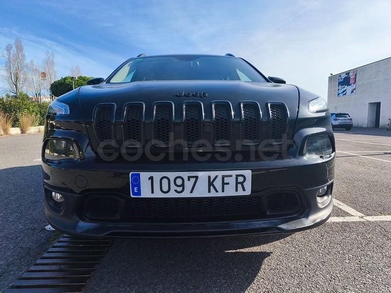 Usado Jeep Cherokee Night Eagle 200 CV (147 kW) 2017 Negro SUV