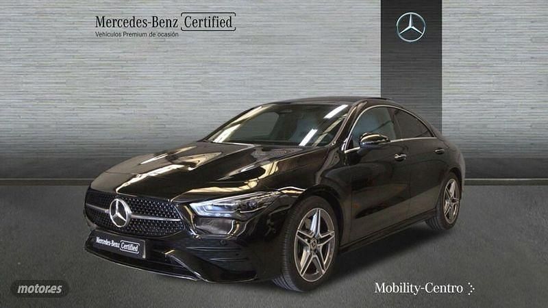 Negro Usado 2024 Mercedes CLA200 Berlina | 39.900 € (Buen precio) - Imagen 1/4