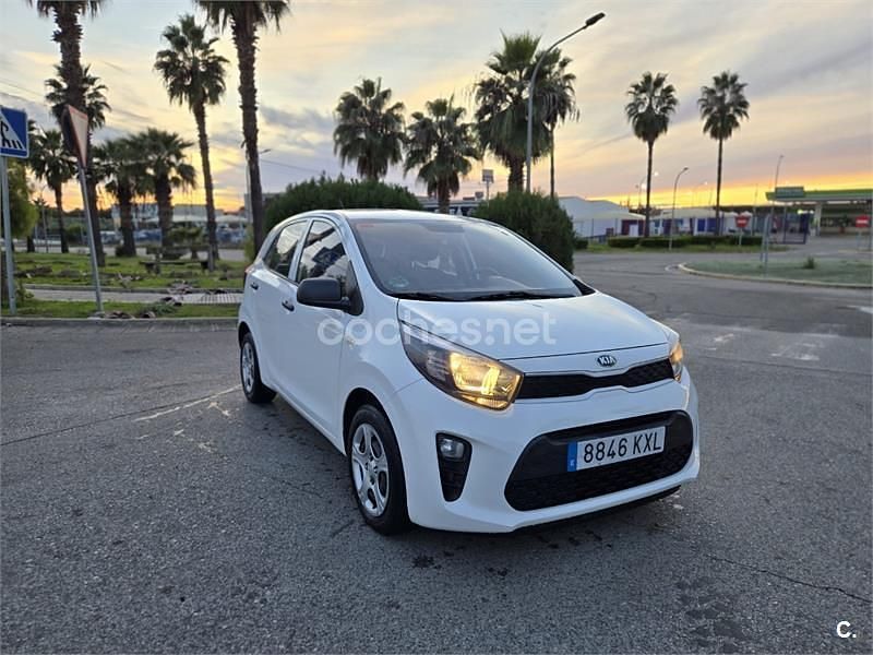 Blanco Usado 2019 Kia Picanto Comfort Utilitario | 5950 € (Super precio) - Imagen 1/4