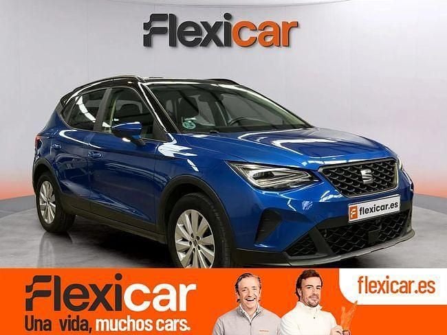 Usado Seat Arona Style 110 CV (80 kW) 2023 Azul SUV