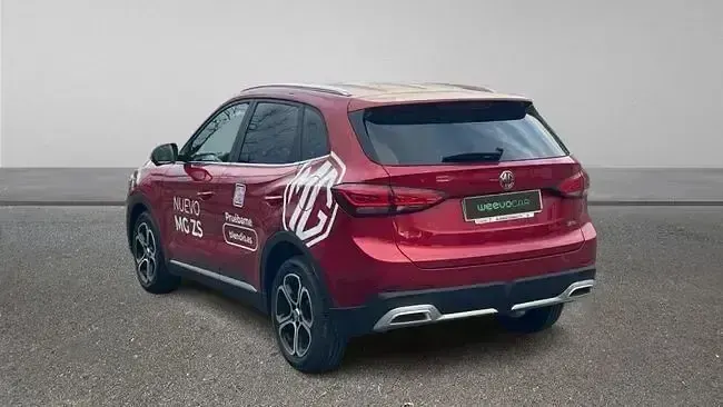 Usado MG ZS Comfort 116 CV (85 kW) 2025 Rojo SUV