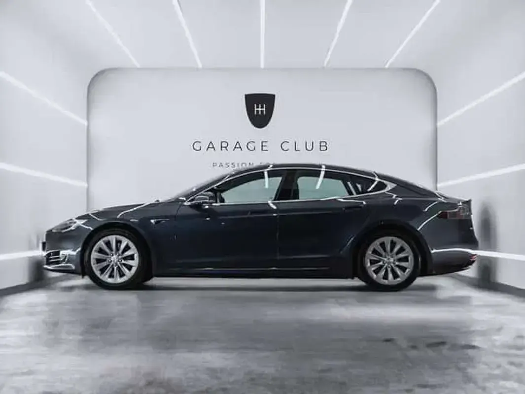 Usado Tesla Model S 244 kW (332 CV) 2018 Utilitario