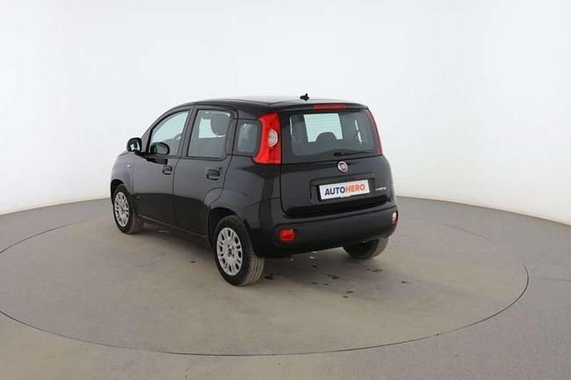 Usado Fiat Panda 71 CV (52 kW) 2021 Negro Utilitario