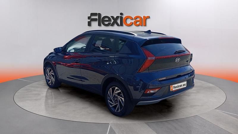 Usado Hyundai Bayon 84 CV (61 kW) 2024 Gris SUV