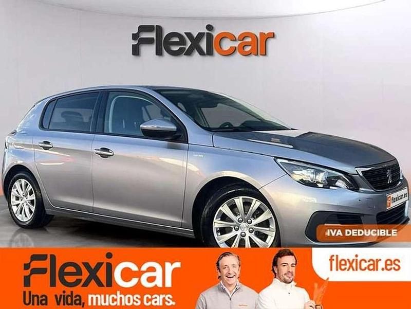 Usado Peugeot 308 Style 131 CV (96 kW) 2020 Gris Berlina