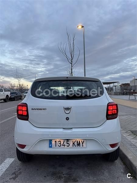 Usado Dacia Sandero Ambiance 73 CV (53 kW) 2018 Blanco Berlina