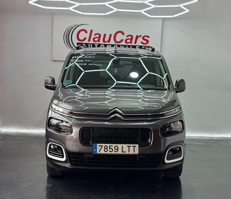 Usado Citroën Berlingo Feel 100 CV (73 kW) 2021 Gris Monovolumen
