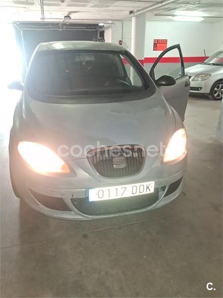 Azul Usado 2004 Seat Toledo Stylance Berlina | 2000 € (Buen precio) - Imagen 1/4