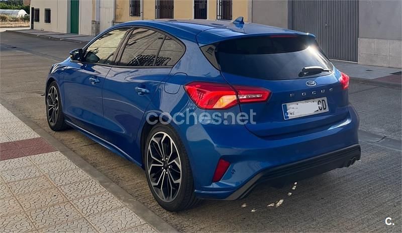 Usado Ford Focus ST-Line 120 CV (88 kW) 2019 Azul Berlina